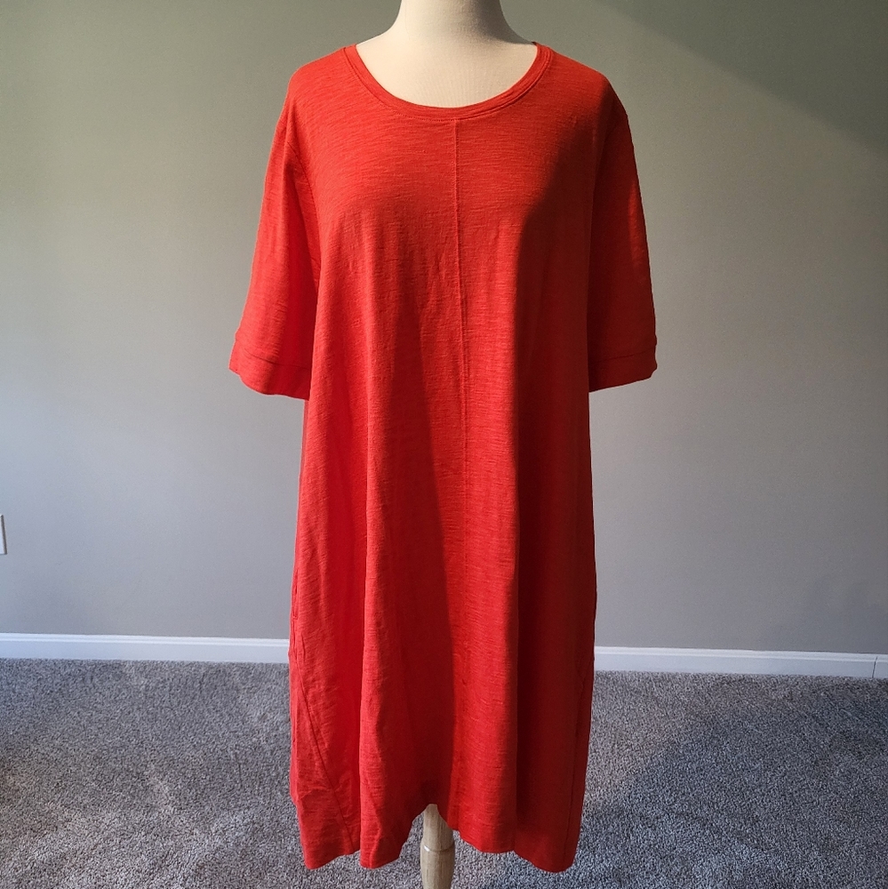 Chico’s – Flame Scarlet Short Seaming Tee Dress (Chico’s Size 4 (20-22))